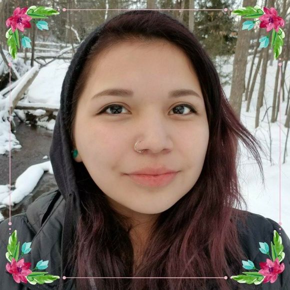 Meet your Posher, Emmalee - Picture 1 of 1